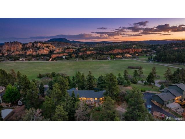 7815 Red Rock Cir, Larkspur, CO 80118