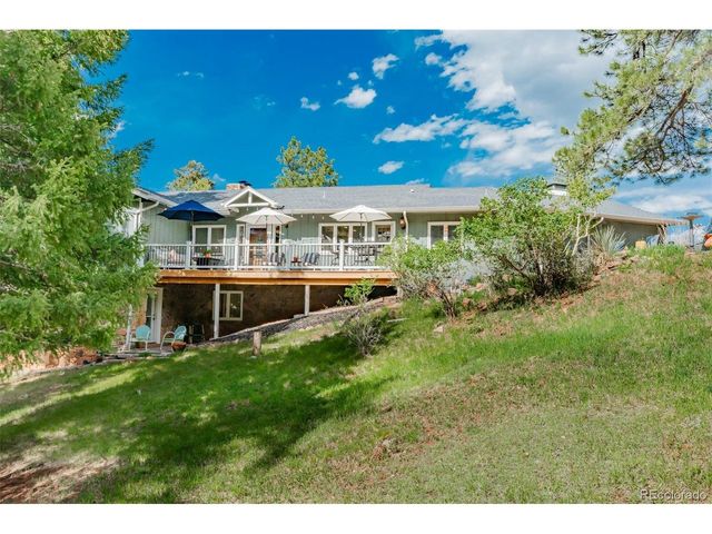7815 Red Rock Cir, Larkspur, CO 80118