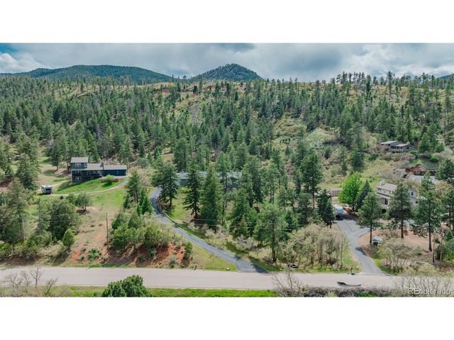 7815 Red Rock Cir, Larkspur, CO 80118