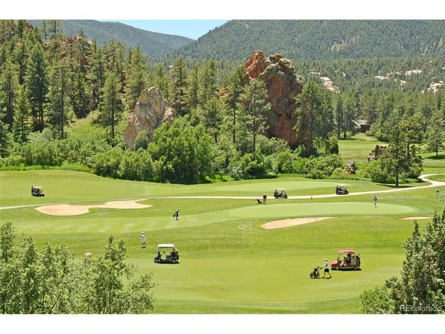 7815 Red Rock Cir, Larkspur, CO 80118