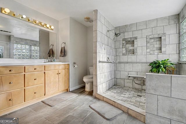 38 Mcdonough Street, Hampton, GA 30228