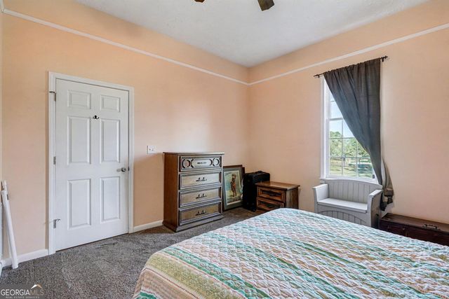 38 Mcdonough Street, Hampton, GA 30228