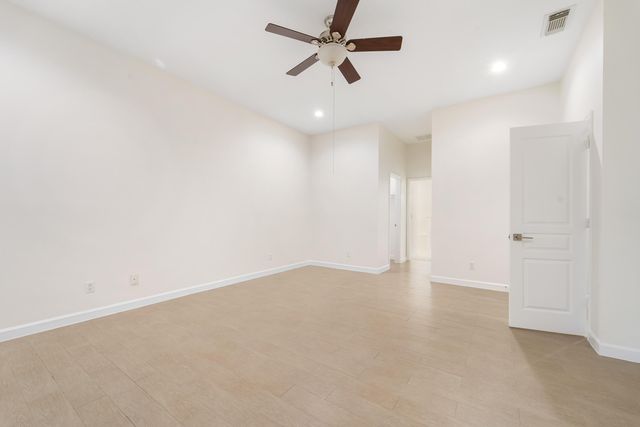 10741 SW Westlawn Blvd, Port St Lucie, FL 34987