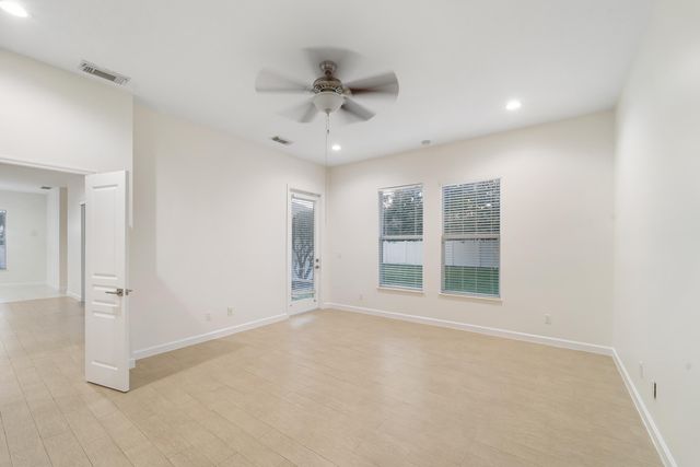 10741 SW Westlawn Blvd, Port St Lucie, FL 34987