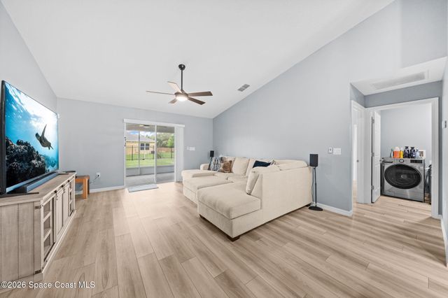 466 Fairbanks Street SW, Palm Bay, FL 32908