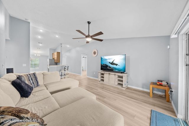 466 Fairbanks Street SW, Palm Bay, FL 32908