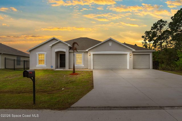 466 Fairbanks Street SW, Palm Bay, FL 32908