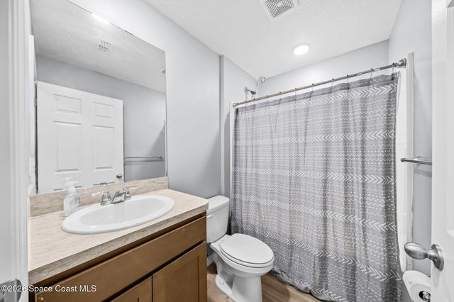 466 Fairbanks Street SW, Palm Bay, FL 32908