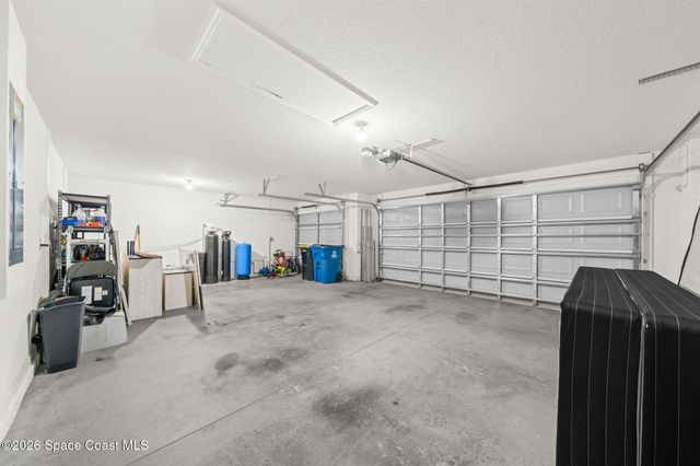 466 Fairbanks Street SW, Palm Bay, FL 32908