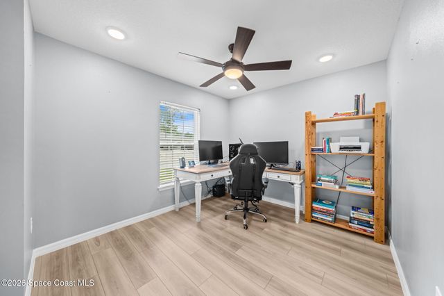 466 Fairbanks Street SW, Palm Bay, FL 32908