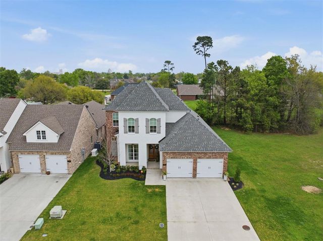 2212 Nikal Drive, Lake Charles, LA 70605