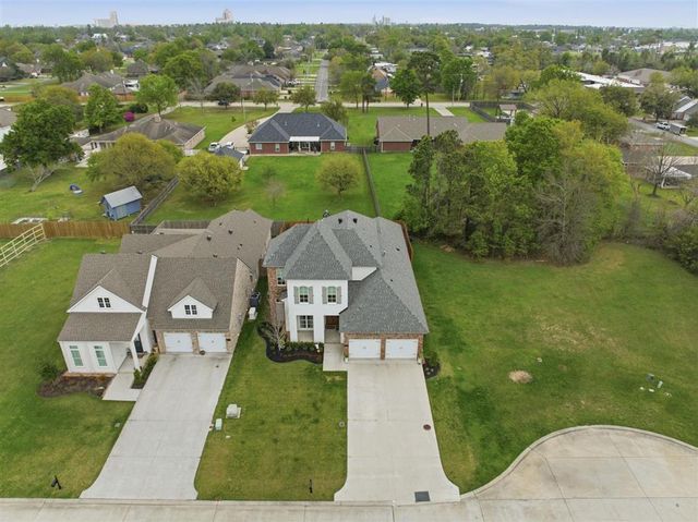 2212 Nikal Drive, Lake Charles, LA 70605