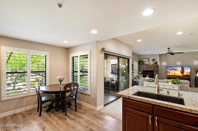 21320 N 56TH Street 2182, Phoenix, AZ 85054