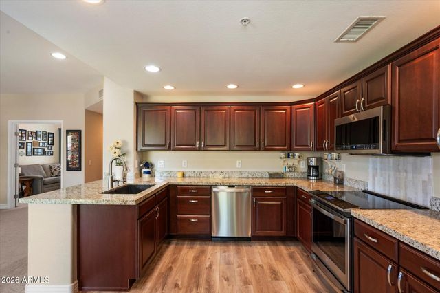 21320 N 56TH Street 2182, Phoenix, AZ 85054