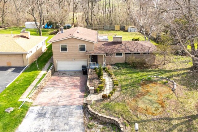 1625 W Green Tree ROAD, Glendale, WI 53209