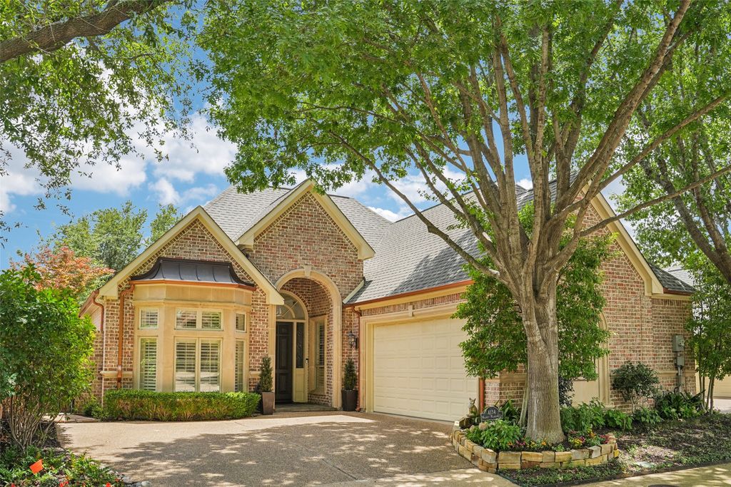 4134 Walnut Meadow Lane, Dallas, TX 75229