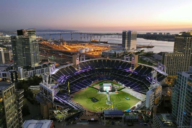 877 Island Ave. 907, San Diego, CA 92101