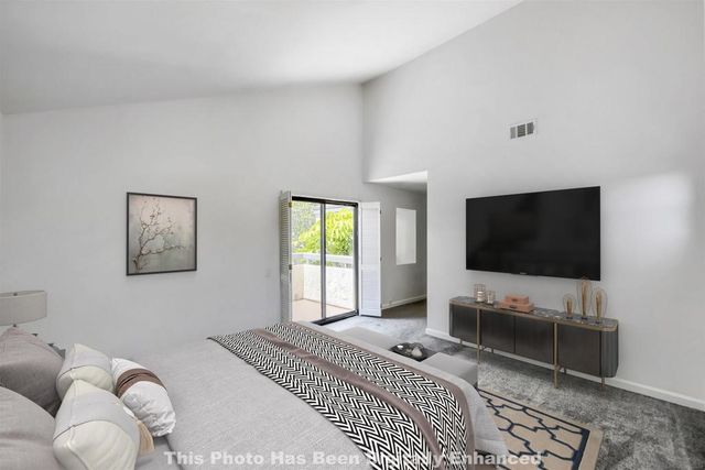 5687 Menorca Dr, San Diego, CA 92124