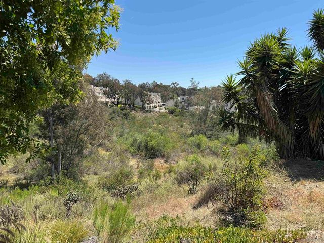 5687 Menorca Dr, San Diego, CA 92124