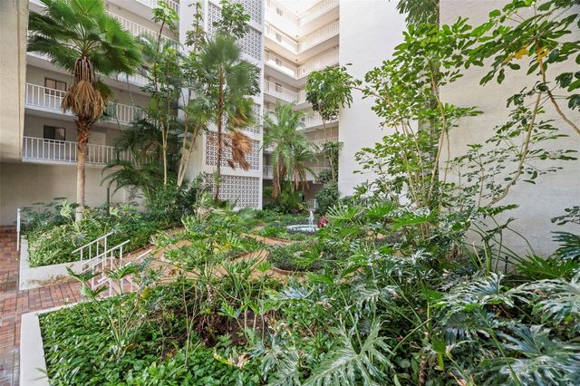 500 N OSCEOLA AVENUE 406, Clearwater, FL 33755