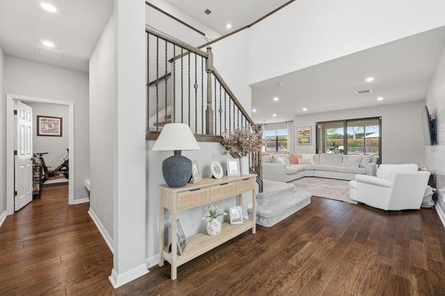 127 SE Courances Drive, Port St. Lucie, Port St Lucie, FL 34984