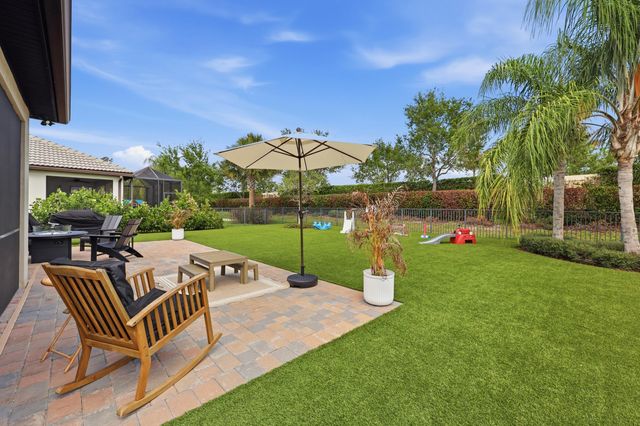 127 SE Courances Drive, Port St. Lucie, Port St Lucie, FL 34984