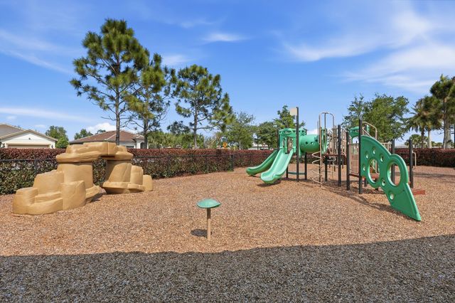 127 SE Courances Drive, Port St. Lucie, Port St Lucie, FL 34984