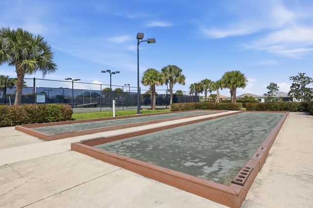 127 SE Courances Drive, Port St. Lucie, Port St Lucie, FL 34984