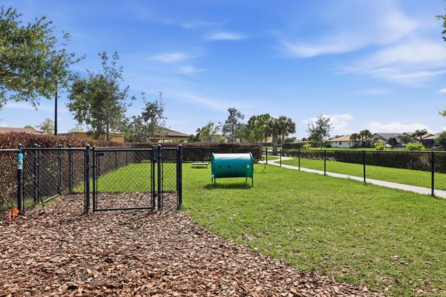 127 SE Courances Drive, Port St. Lucie, Port St Lucie, FL 34984