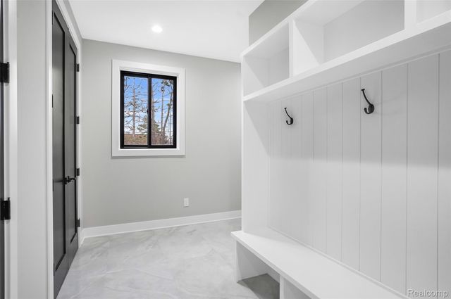 31130 Lahser, Beverly Hills Village, MI 48025