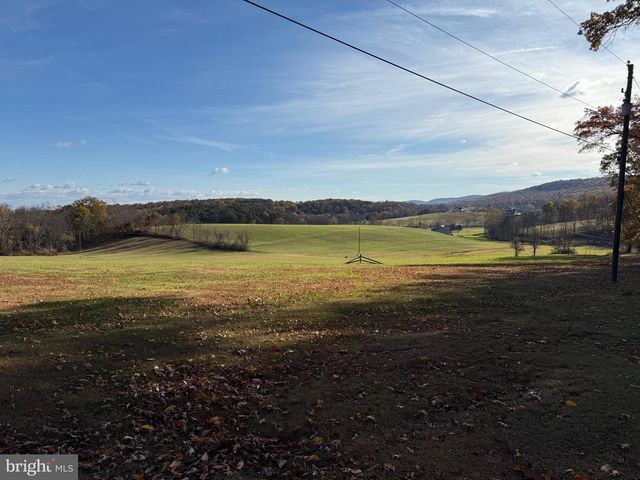 199 PISGAH HILL RD, Shermans Dale, PA 17090