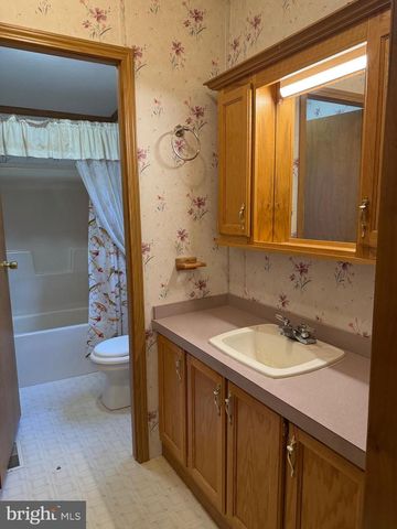 199 PISGAH HILL RD, Shermans Dale, PA 17090