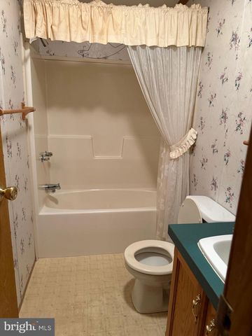 199 PISGAH HILL RD, Shermans Dale, PA 17090