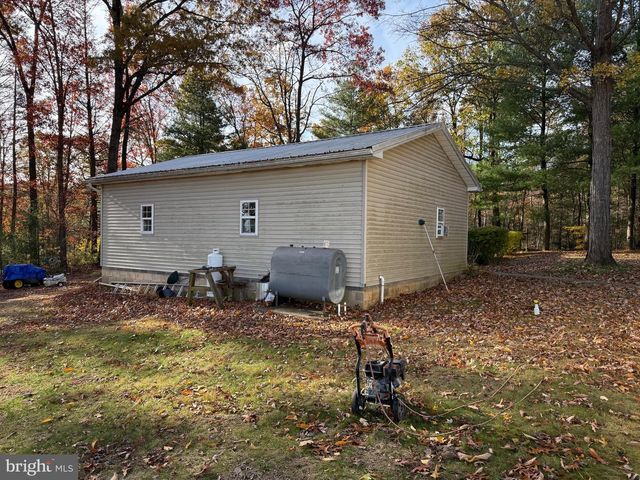 199 PISGAH HILL RD, Shermans Dale, PA 17090