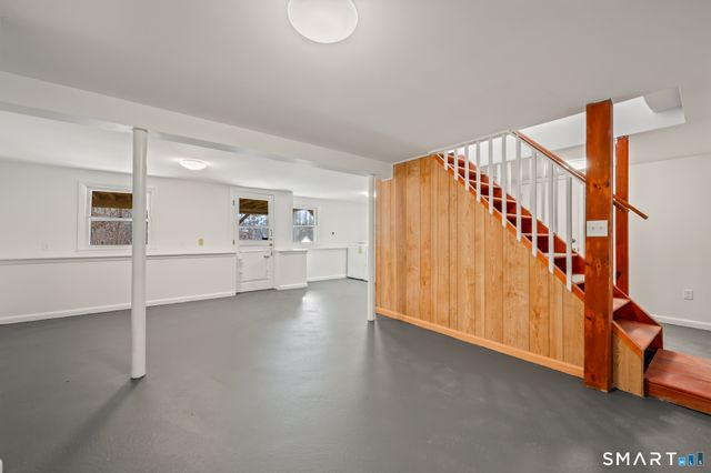 90 Pinnacle Road, Plainville, CT 06062