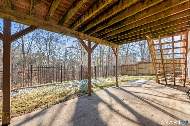 90 Pinnacle Road, Plainville, CT 06062