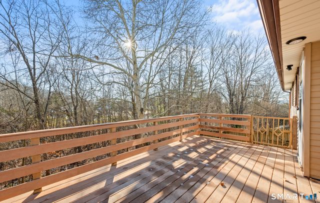 90 Pinnacle Road, Plainville, CT 06062