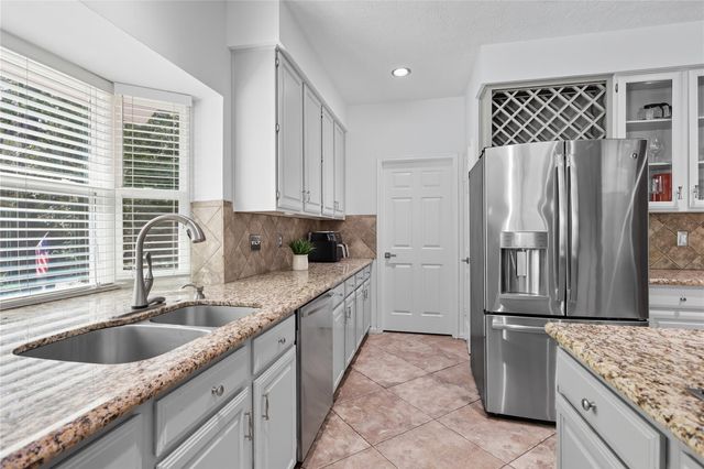 35 Outervale Place, The Woodlands, TX 77381