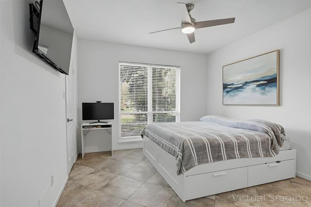 35 Outervale Place, The Woodlands, TX 77381