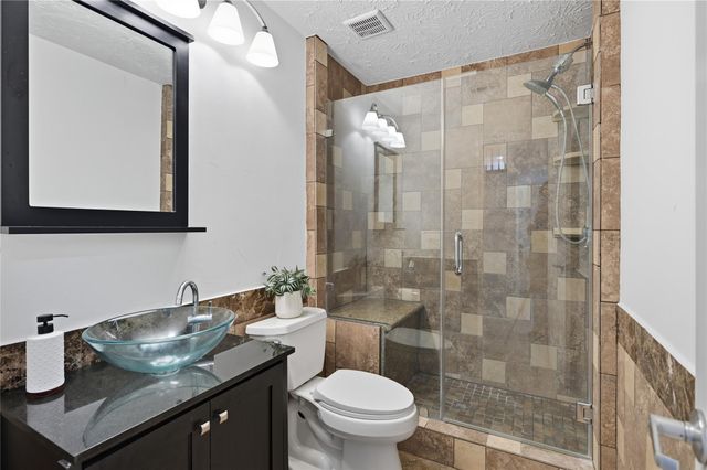 35 Outervale Place, The Woodlands, TX 77381