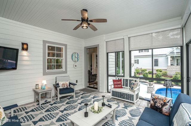 6189 Castlebrook Way SW, Ocean Isle Beach, NC 28469