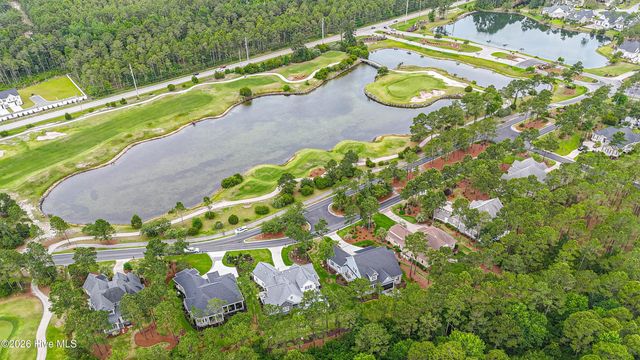 6189 Castlebrook Way SW, Ocean Isle Beach, NC 28469