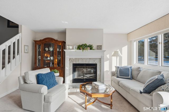 3 Steeplechase Drive 3, Newington, CT 06111