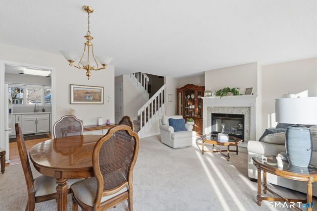 3 Steeplechase Drive 3, Newington, CT 06111