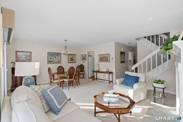 3 Steeplechase Drive 3, Newington, CT 06111