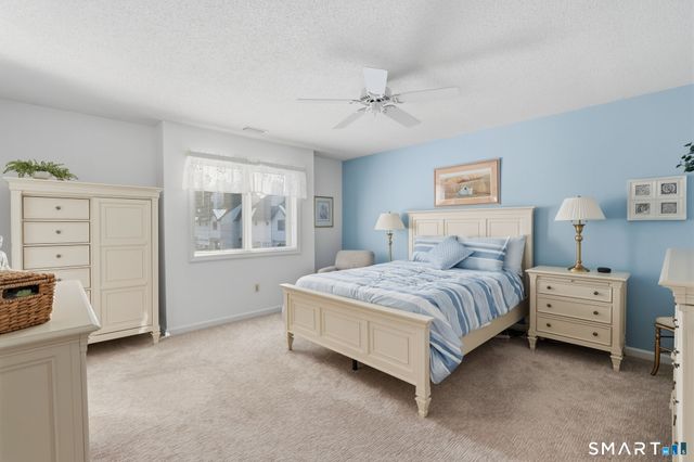 3 Steeplechase Drive 3, Newington, CT 06111