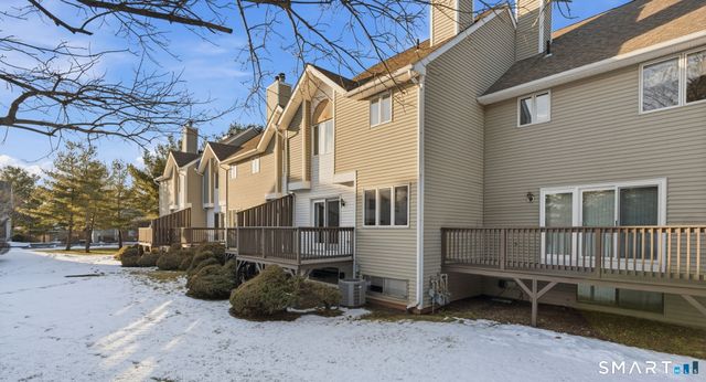 3 Steeplechase Drive 3, Newington, CT 06111