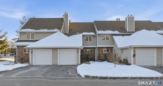 3 Steeplechase Drive 3, Newington, CT 06111