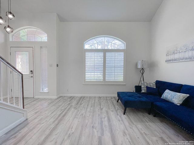 11427 BALTIC DR, San Antonio, TX 78213