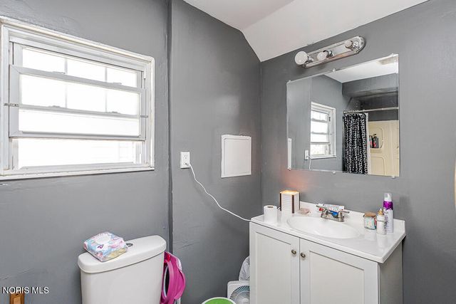 119 Carbon Street, Toledo, OH 43605